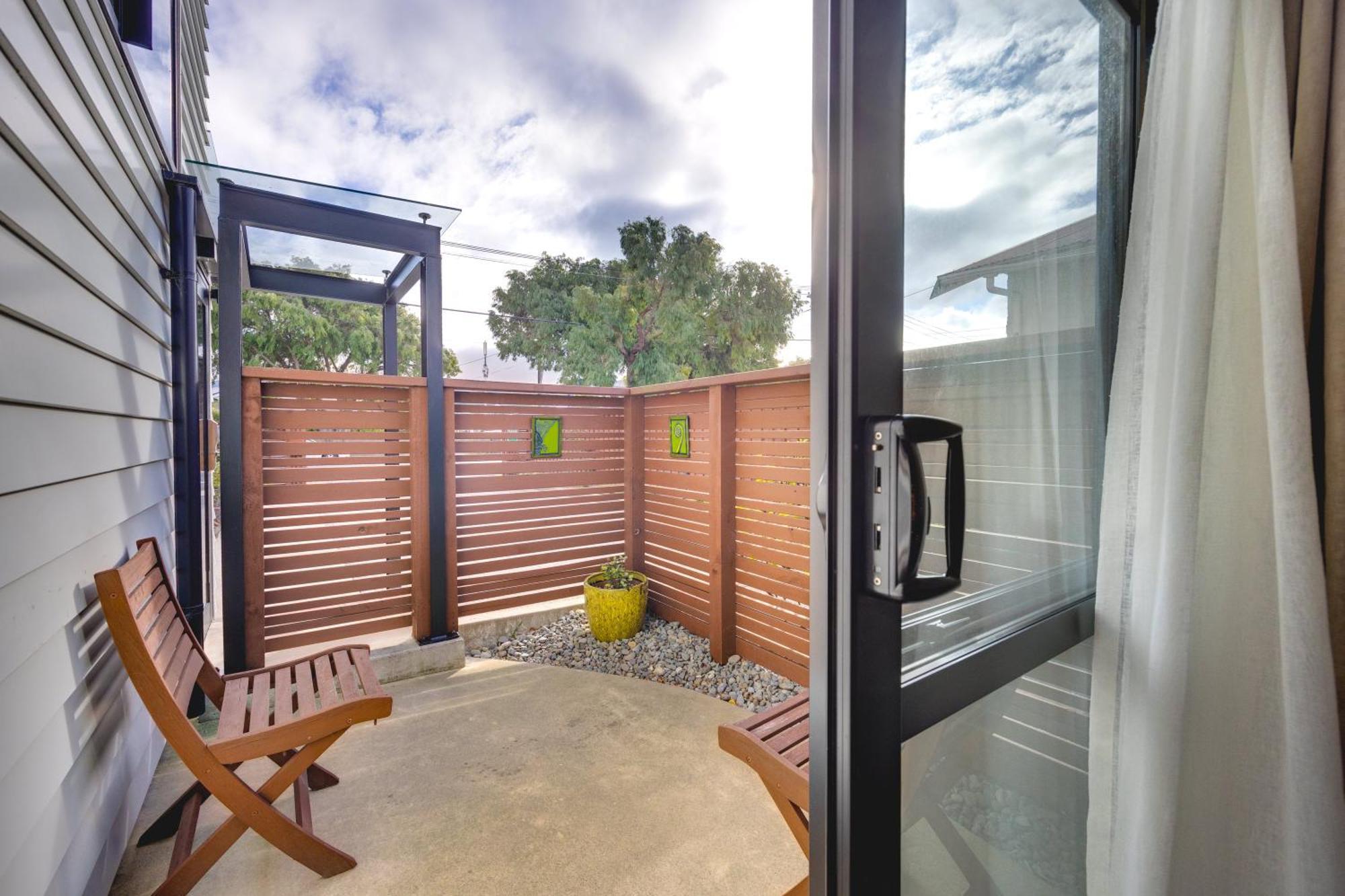 Ava Lodge Lower Hutt Exterior foto